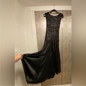 Pearl Georgina Chapman Elegant Black Sequin Evening high low Gown, US0